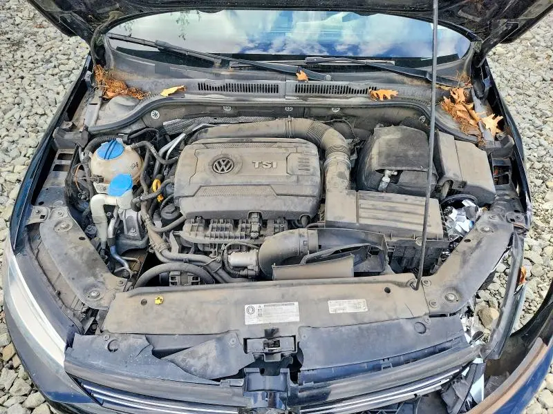 2014 VOLKSWAGEN JETTA SE  