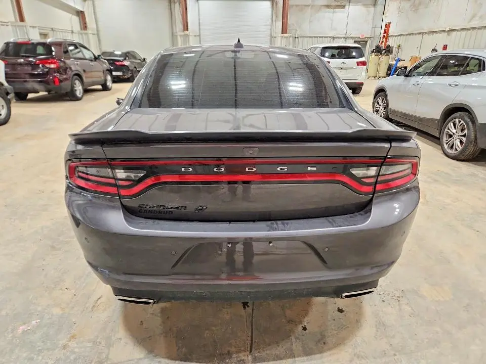 2019 DODGE CHARGER SXT  