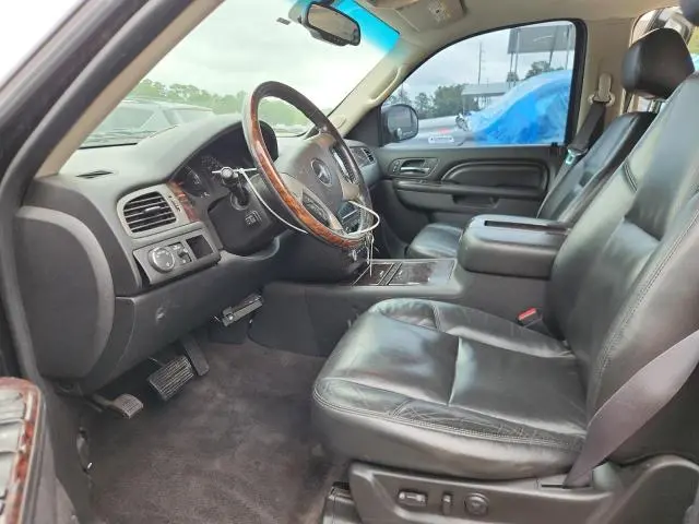 2011 GMC YUKON XL DENALI  