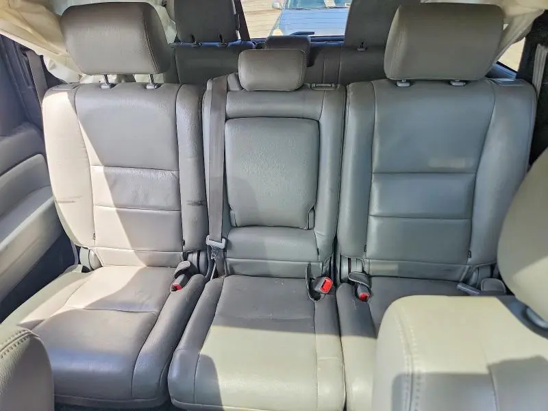 2012 TOYOTA SEQUOIA SR5  