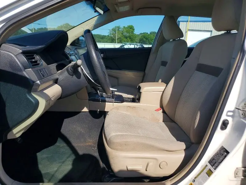 2013 TOYOTA CAMRY LE  