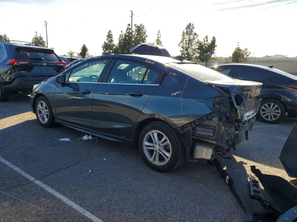2018 CHEVROLET CRUZE LT  