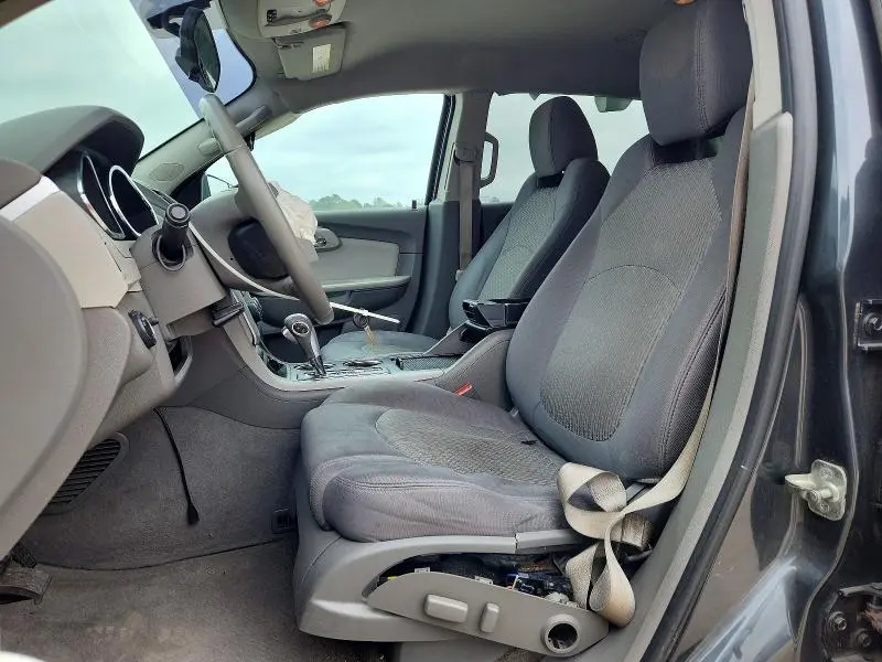 2011 CHEVROLET TRAVERSE LT  