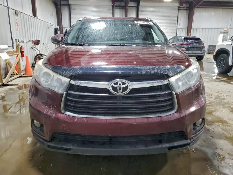 2015 TOYOTA HIGHLANDER XLE  