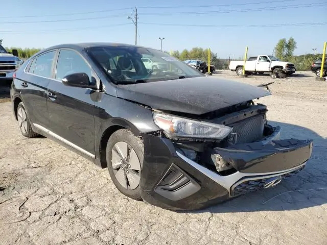 2022 HYUNDAI IONIQ SE  