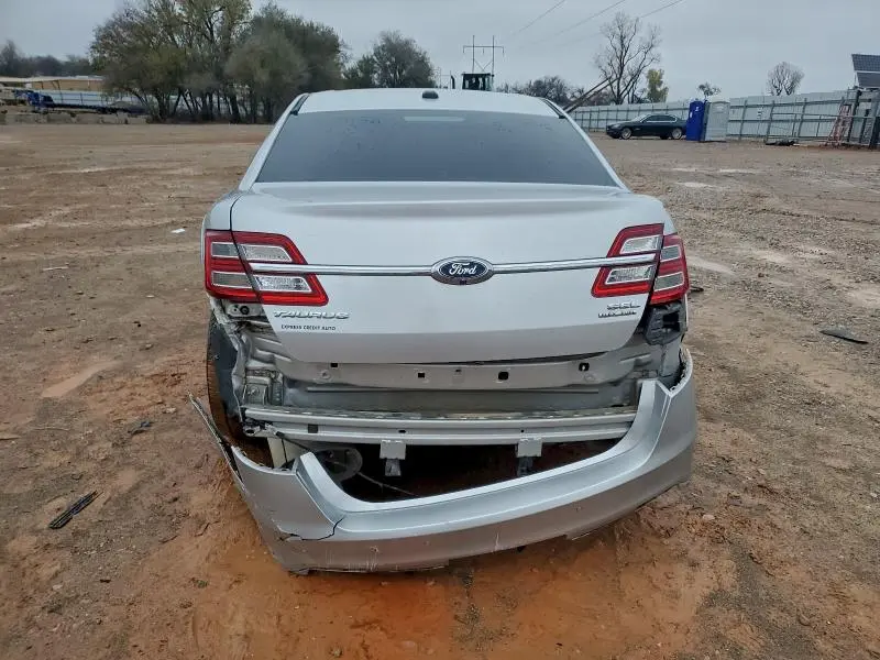 2017 FORD TAURUS SEL  