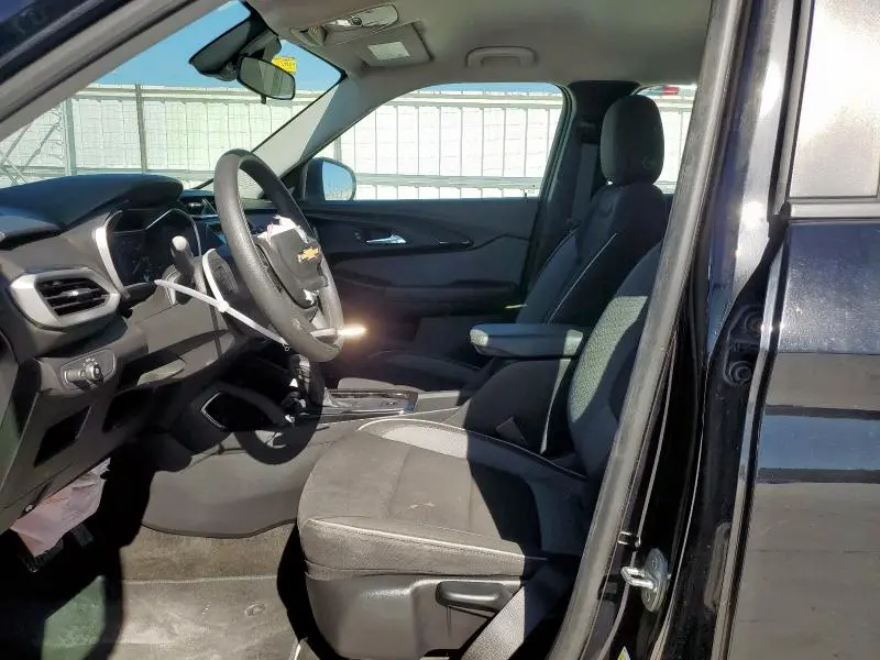 2023 CHEVROLET TRAILBLAZER LS  