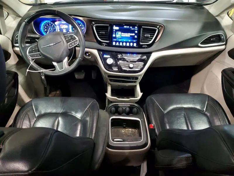 2017 CHRYSLER PACIFICA TOURING L PLUS  