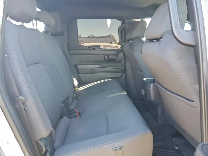 2024 TOYOTA TACOMA DOUBLE CAB  