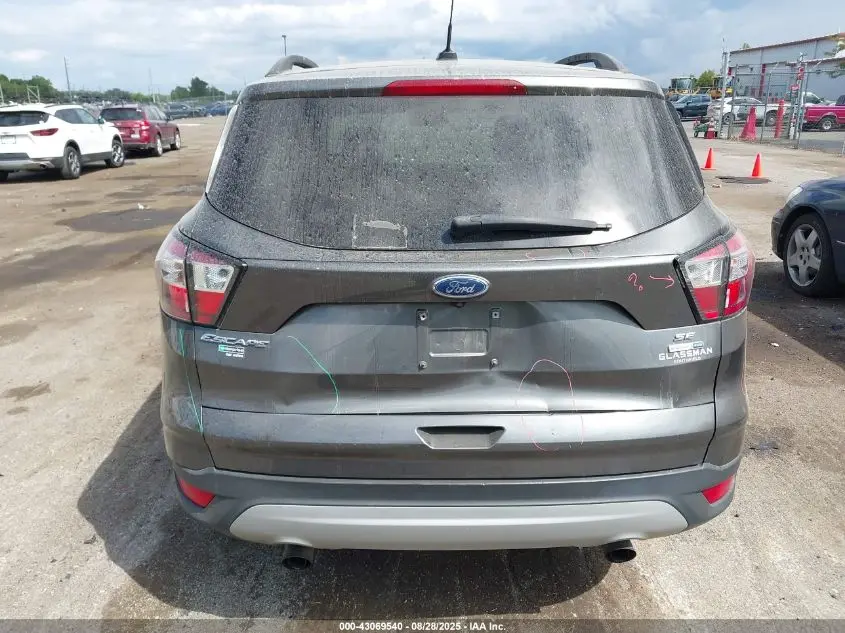 2018 FORD ESCAPE SE