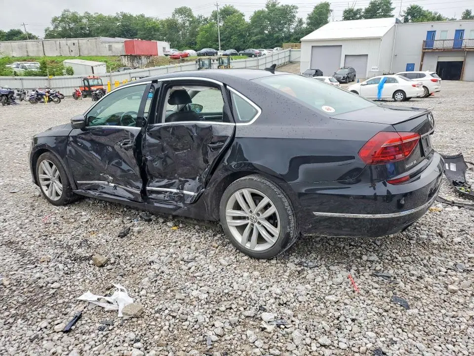 2018 VOLKSWAGEN PASSAT SEL PREMIUM  