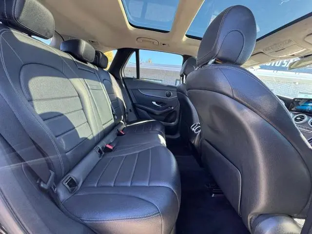 2021 MERCEDES-BENZ GLC 300 4MATIC  