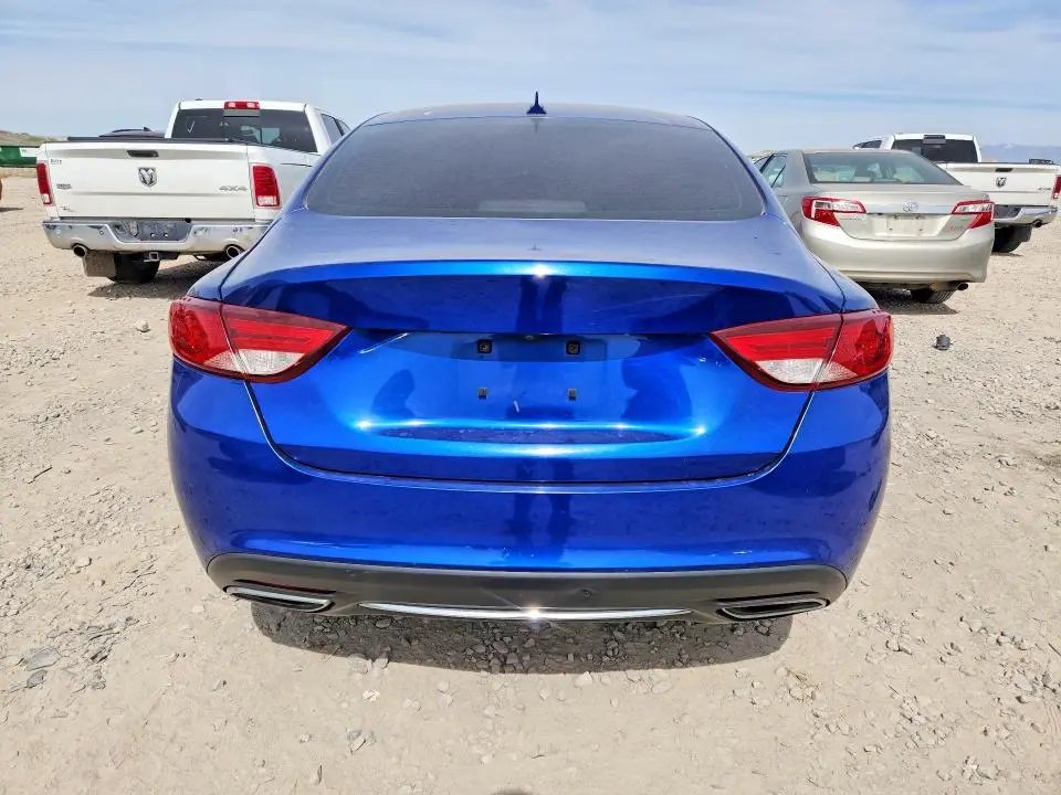 2015 CHRYSLER 200 C  