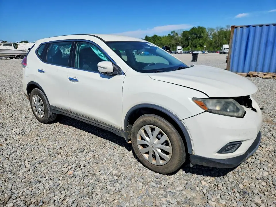 2015 NISSAN ROGUE S  