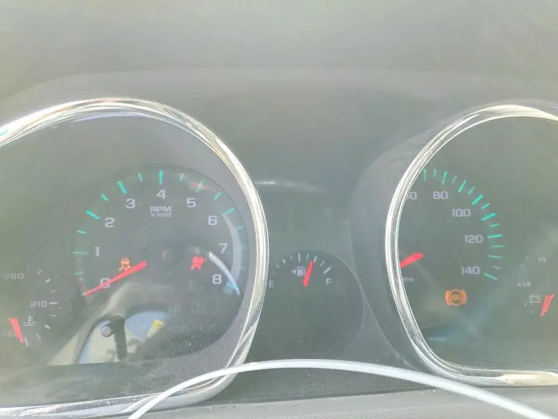 2011 CHEVROLET TRAVERSE LT  