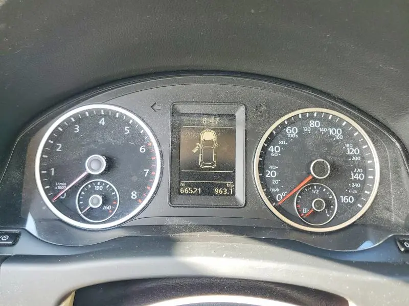 2017 VOLKSWAGEN TIGUAN S  