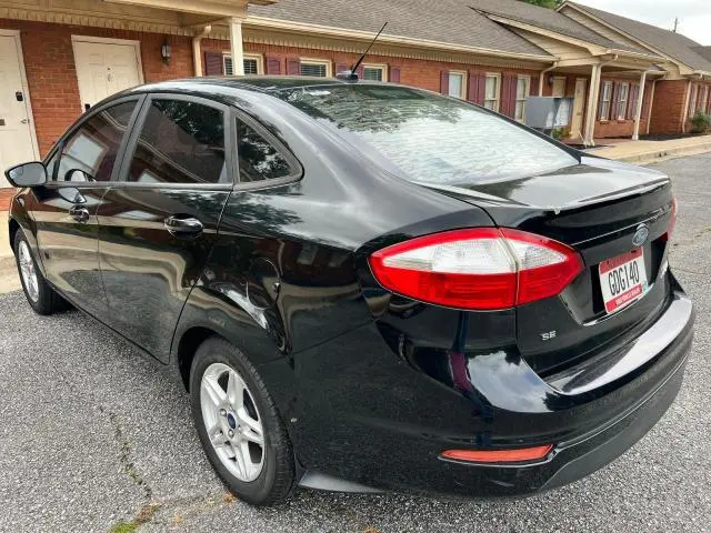 2017 FORD FIESTA SE  