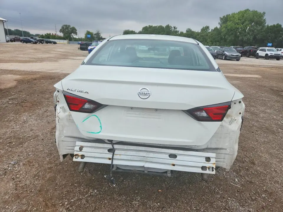 2019 NISSAN ALTIMA S  