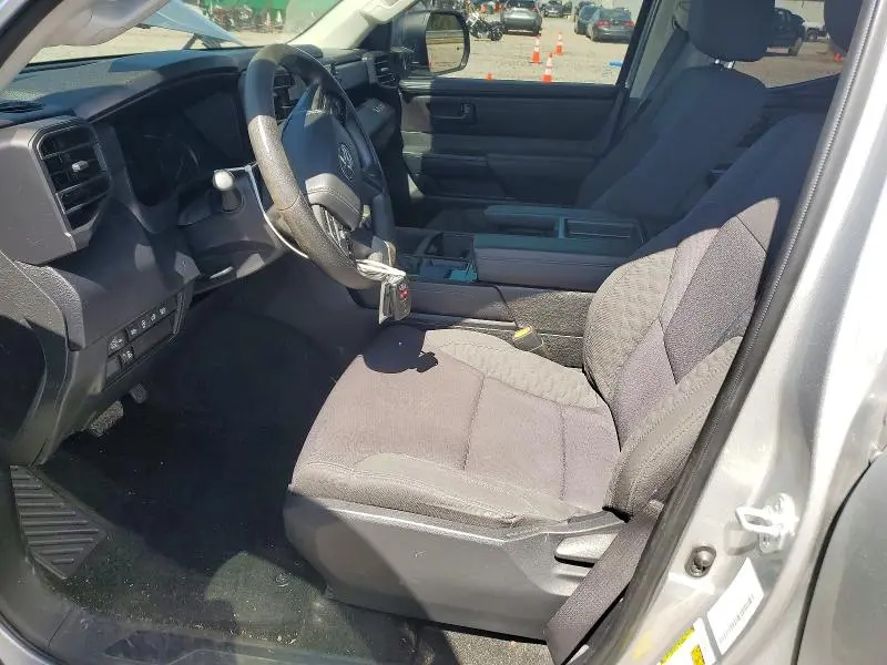 2023 TOYOTA TUNDRA SR  