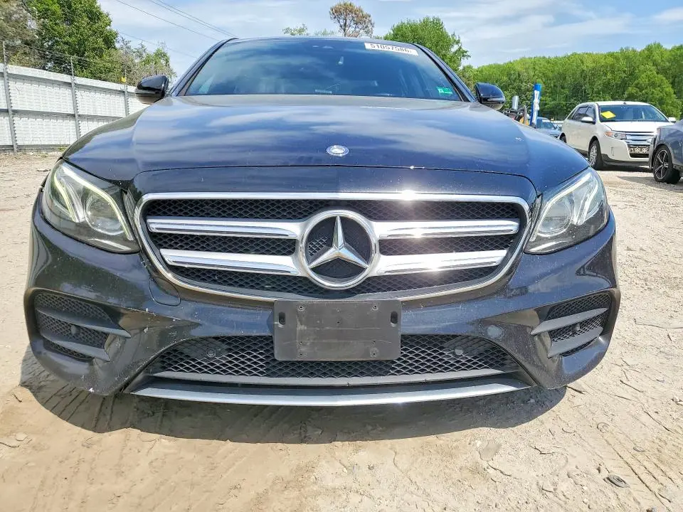 2017 MERCEDES-BENZ E 300  