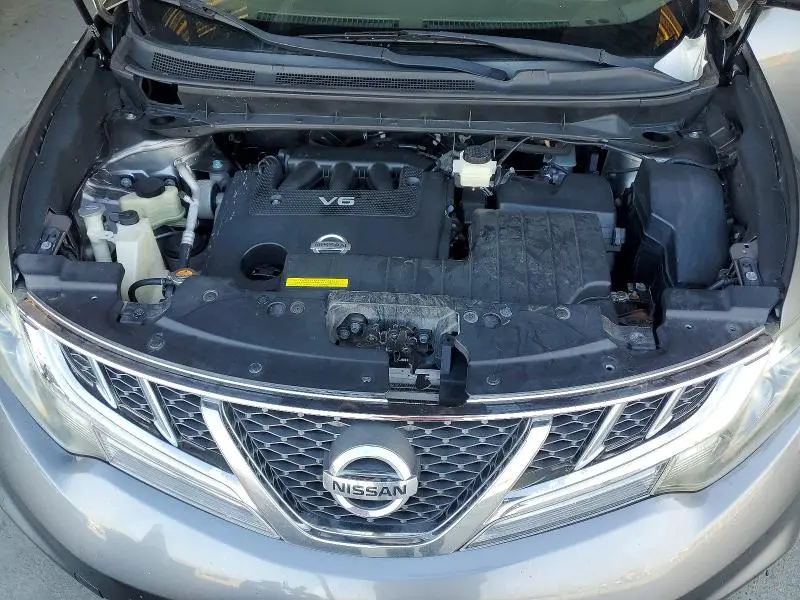 2013 NISSAN MURANO S  