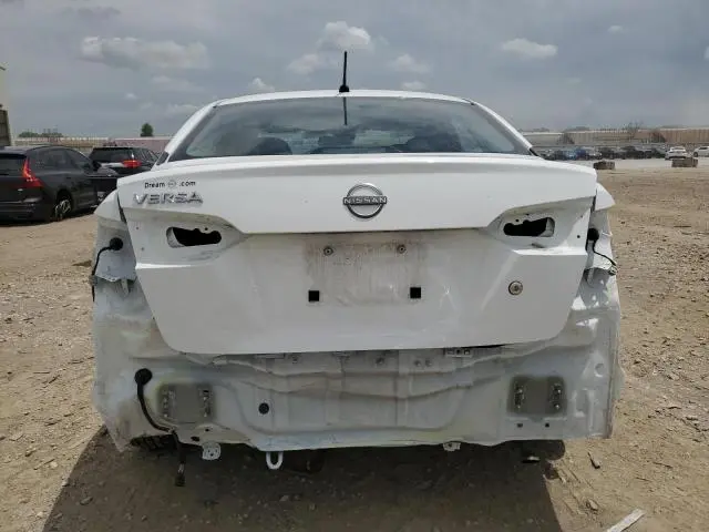 2024 NISSAN VERSA S  