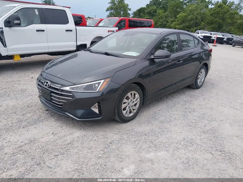 2020 HYUNDAI ELANTRA SE