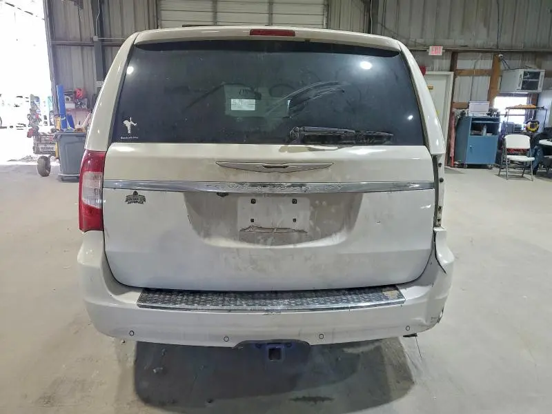 2013 CHRYSLER TOWN & COUNTRY TOURING L  