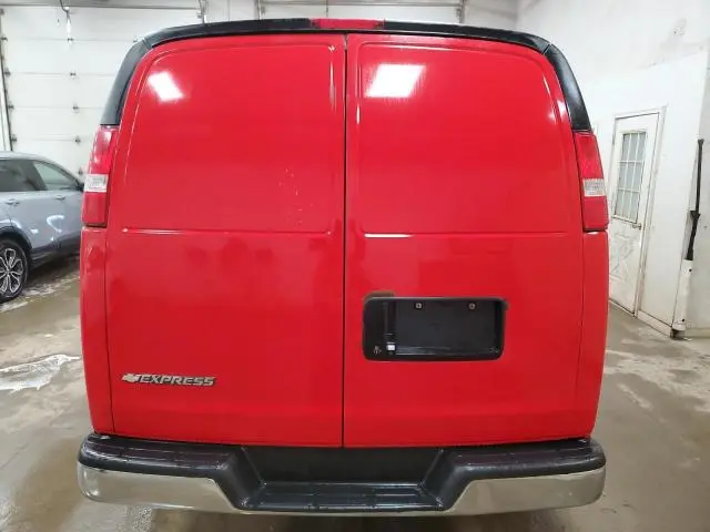 2017 CHEVROLET EXPRESS G2500   