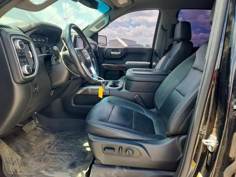 2021 GMC SIERRA K1500 SLT  