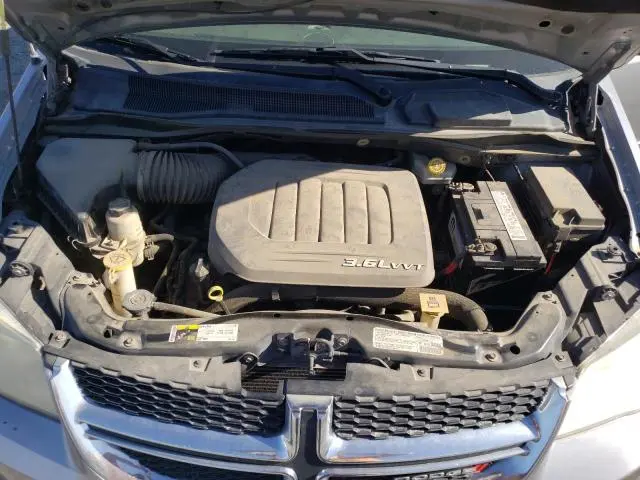 2013 DODGE GRAND CARAVAN SE  