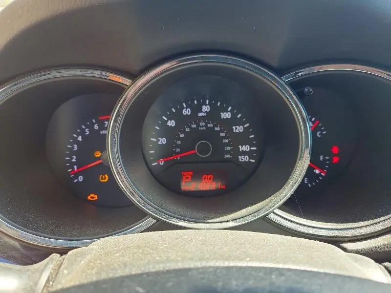 2012 KIA SORENTO LX  