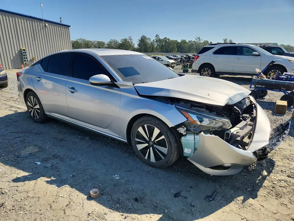 2020 NISS ALTIMA SL   