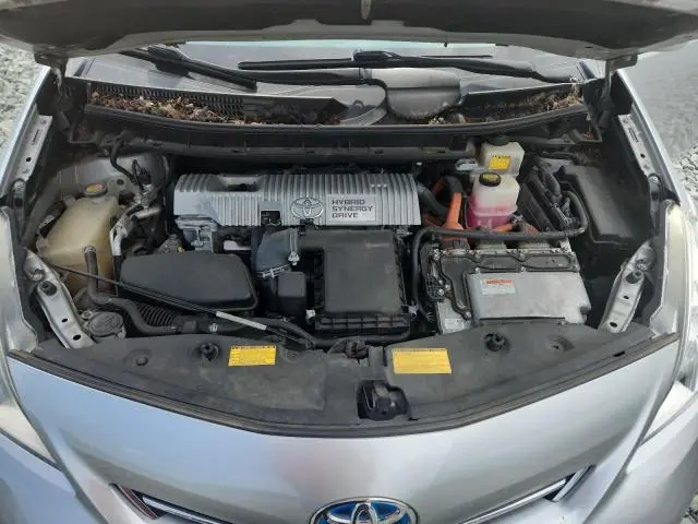 2012 TOYOTA PRIUS V   