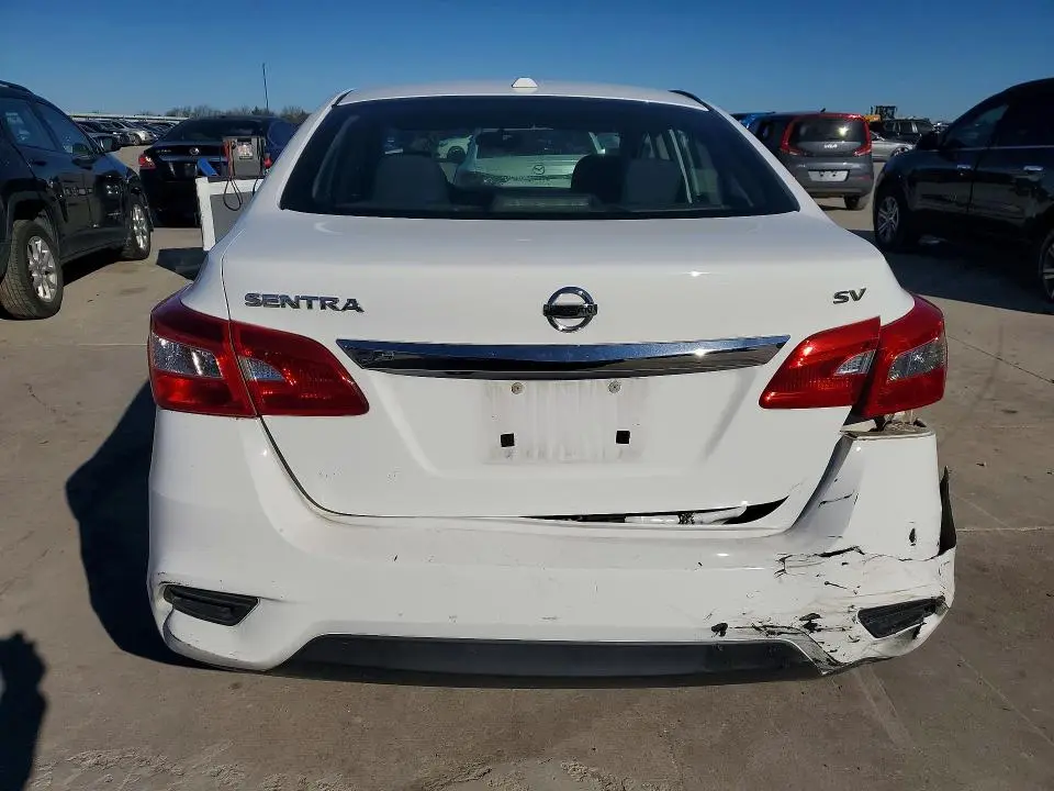 2019 NISSAN SENTRA SV  