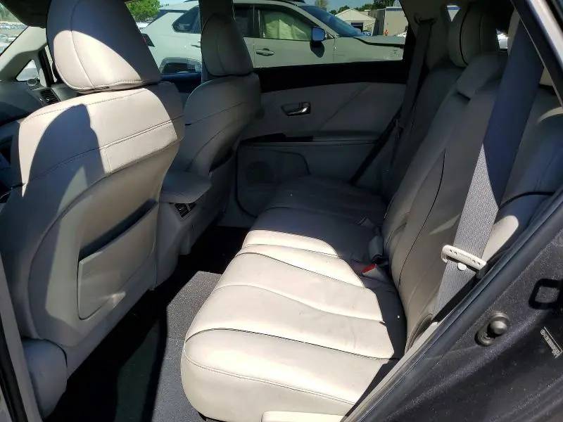 2011 TOYOTA VENZA AWD V6  