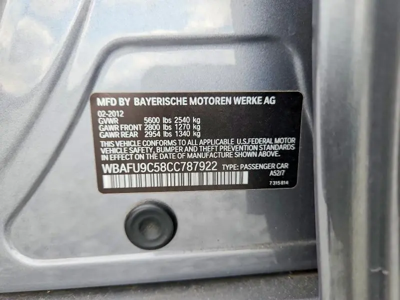 2012 BMW 550 XI  