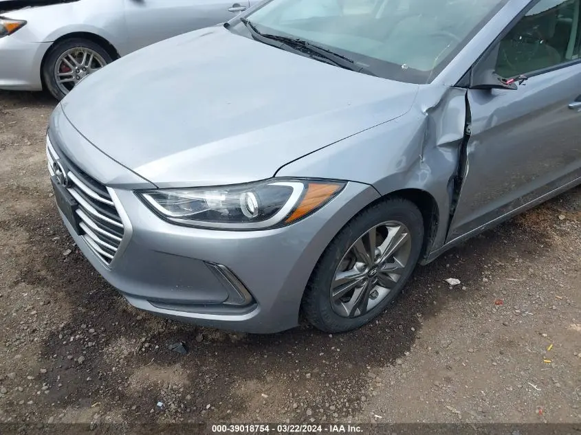 2017 HYUNDAI ELANTRA SE