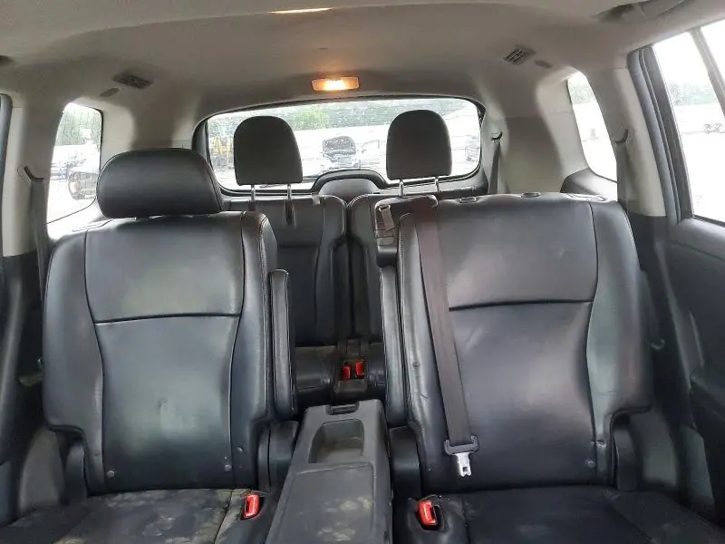 2012 TOYOTA HIGHLANDER SE  