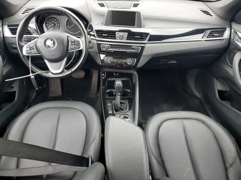 2016 BMW X1   