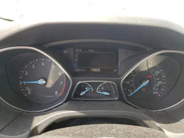 2017 FORD FOCUS SE  