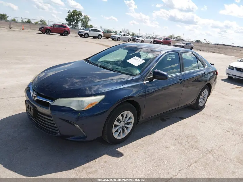 2015 TOYOTA CAMRY LE