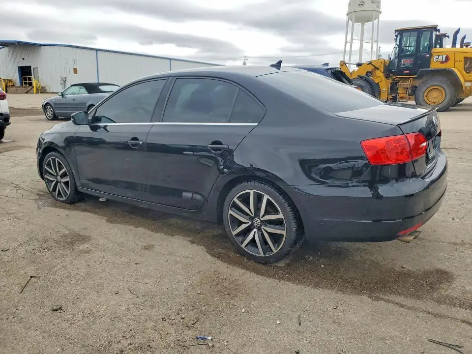 2013 VOLKSWAGEN JETTA TDI  