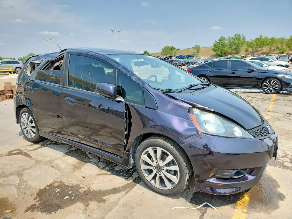 2013 HONDA FIT SPORT  