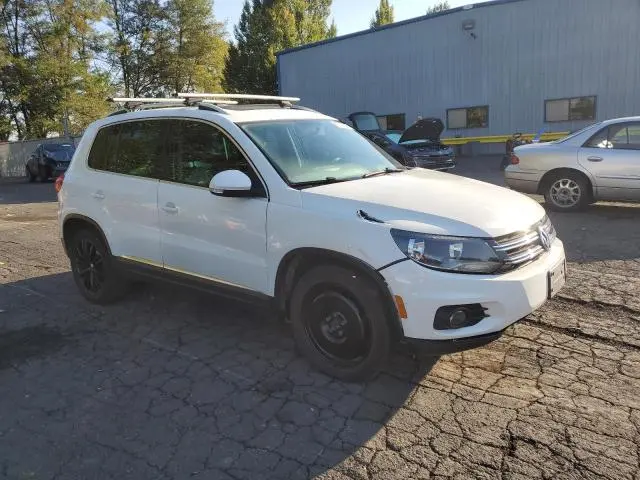 2012 VOLKSWAGEN TIGUAN S