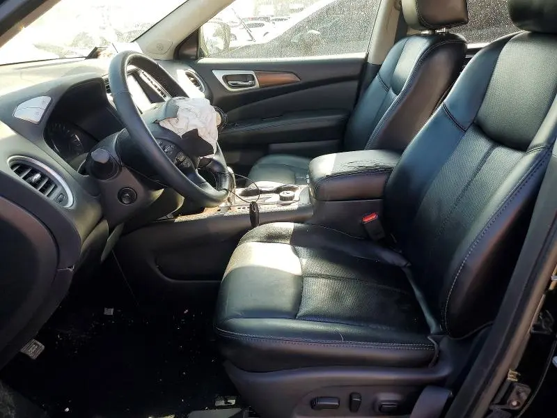 2019 NISSAN PATHFINDER PLATINUM  