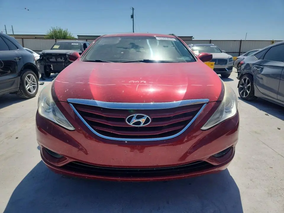 2012 HYUNDAI SONATA GLS  
