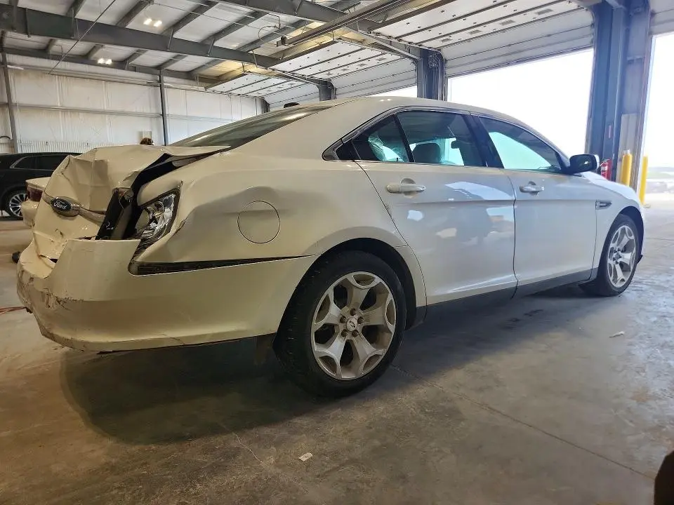 2011 FORD TAURUS SEL  
