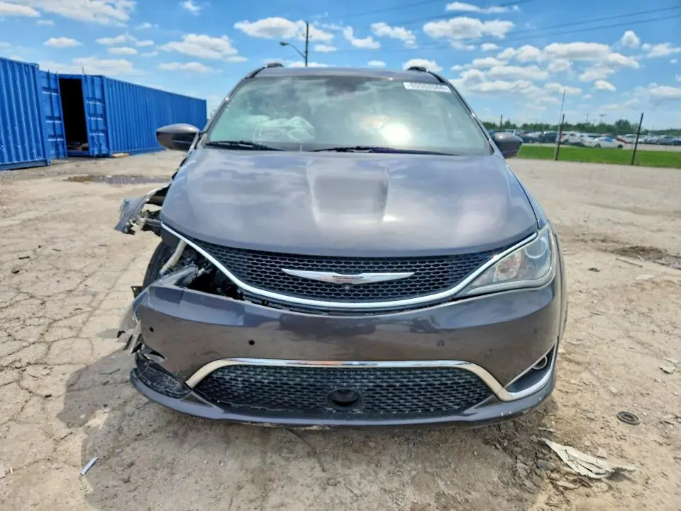 2017 CHRYSLER PACIFICA TOURING L PLUS  