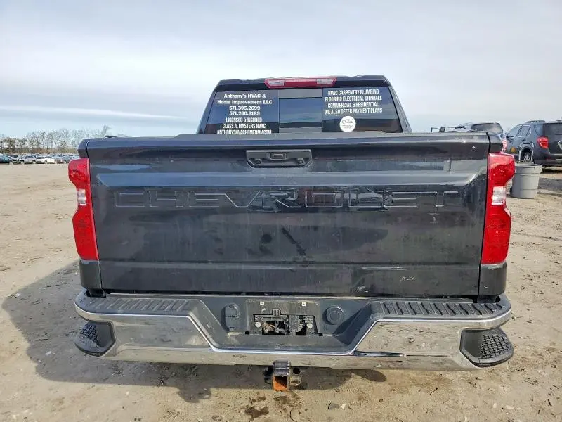 2024 CHEVROLET SILVERADO K1500 LT  